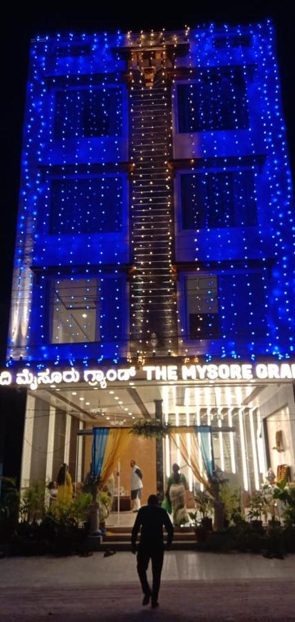 The Mysore Grand Esterno foto