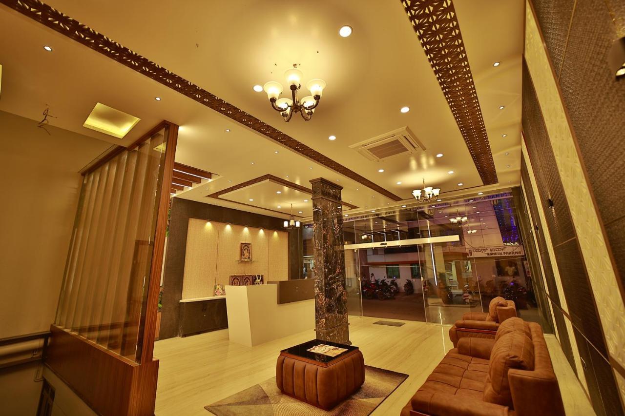 The Mysore Grand Esterno foto
